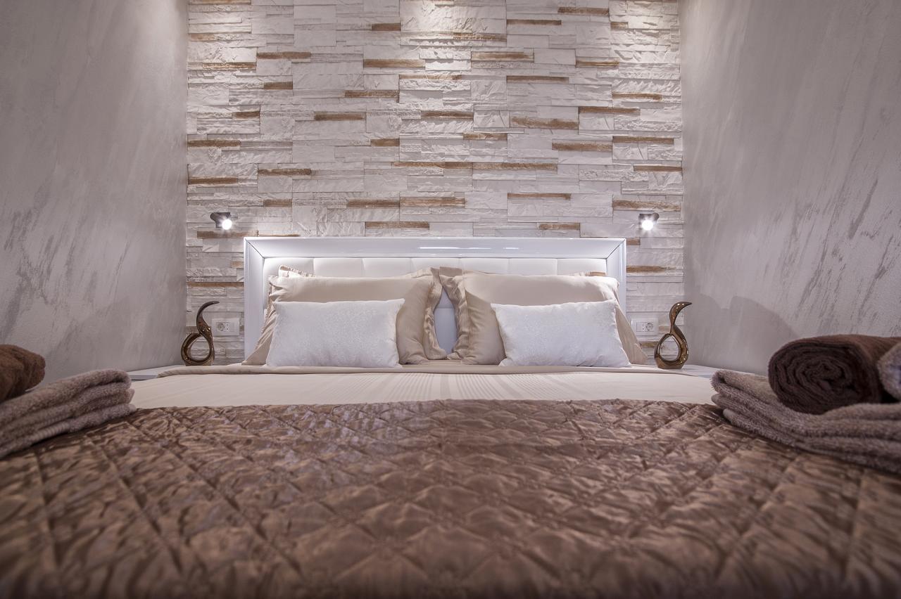 Luxury Boutique Studio Apartments Будва Екстериор снимка